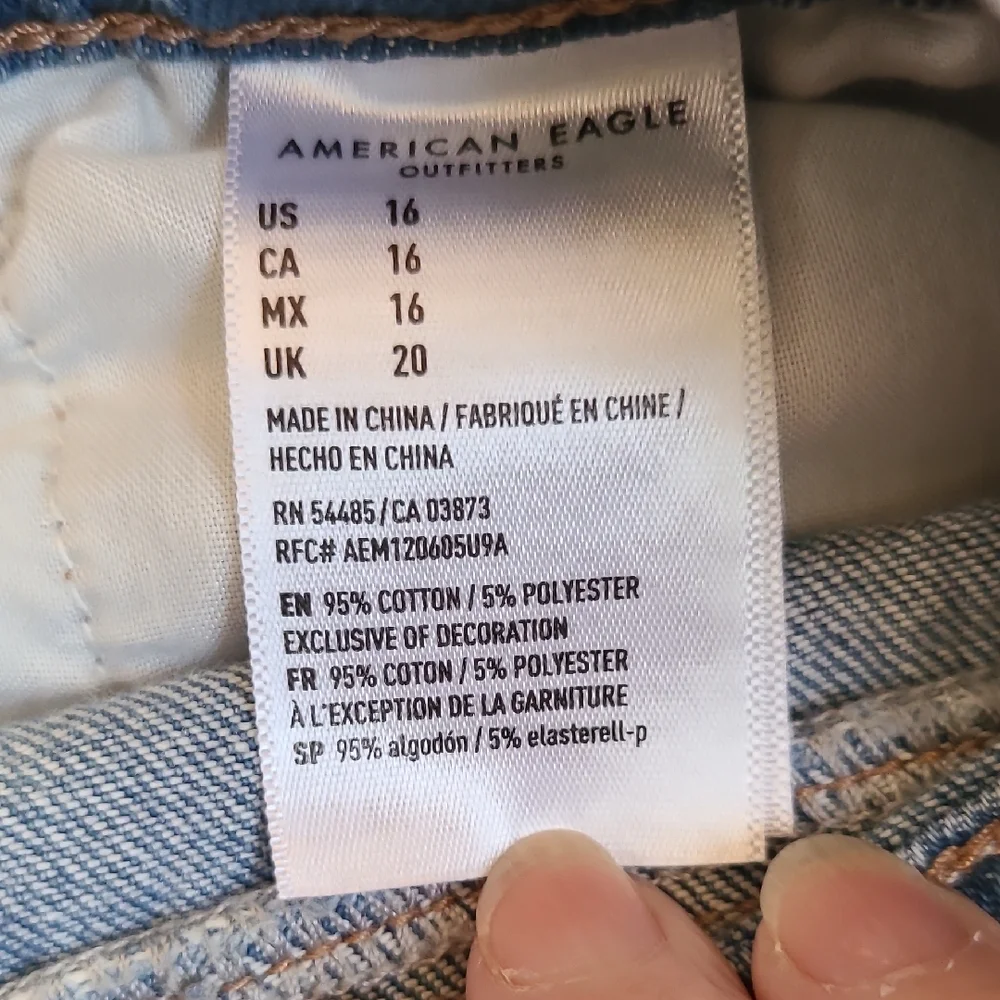 American Eagle Outfitters Light Blue Jean Shorts - Picture 7 of 7